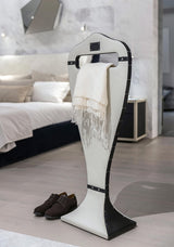 Coleccion Alexandra Traveler Clothes Valet, second view