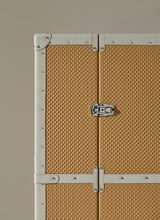 Coleccion Alexandra Traveler 2.0 Cocktail Cabinet, second view