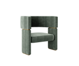 The Jetclass Cadeirão Metropolis armchair: Inspired by classical grandeur, this luxurious piece offers customizable upholstery for a touch of personalisation.