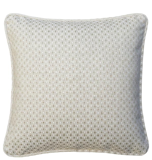Captain Rope Luxury Textured Cushion in Neutral Rope