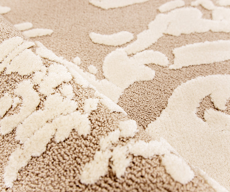 Luxury Hand-Tufted Rug with Intricate Design for Contemporary Interiors