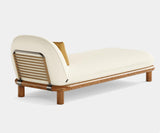 Spacious Kape Chaise - Elevate Your Outdoor Living