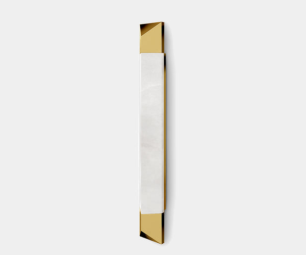 Modern wall lamp with sleek Ibiza marble and gold accents, enhancing contemporary home decor.