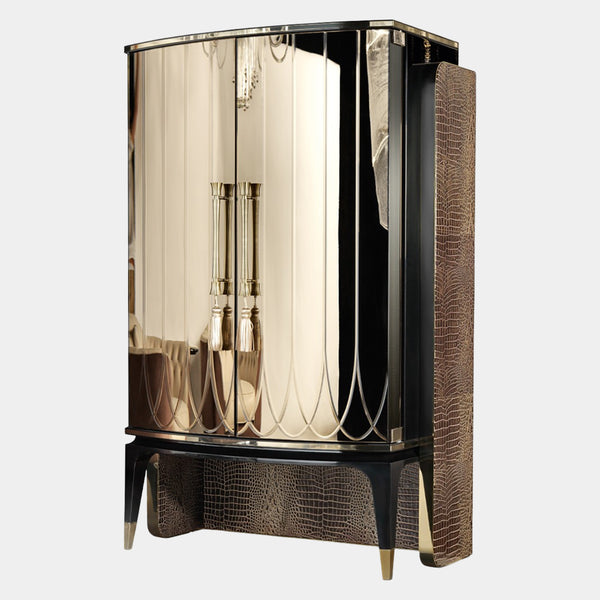Visionnaire Palawan Bar Cabinet: Modern luxury bar cabinet featuring captivating engraved mirror doors (available in natural, bronzed, or smoked finishes) and crystal shelves for a touch of elegance.